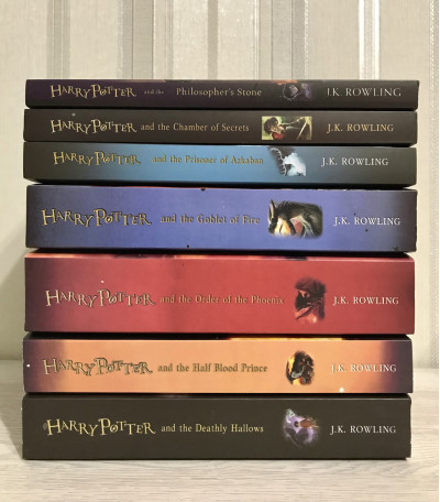 Harry Potter. (Гаррі Поттер). Дж. К. Роулінг. (англійська мова) комплект із 7ми книг. Harry Potter. (Гаррі Поттер). Дж. К. Роулінг. (англійська мова) комплект із 7ми книг.